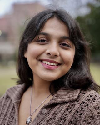 Maha Zaidi Headshot